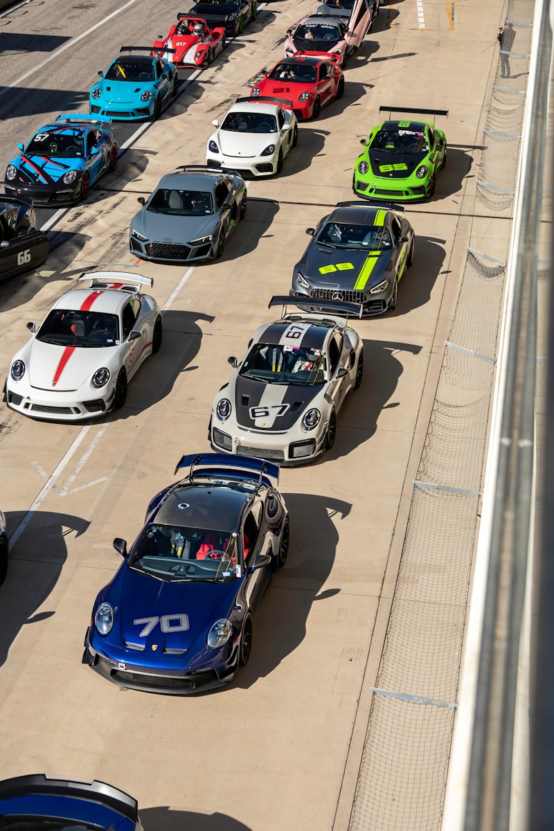 a group of cars that are sitting in the street